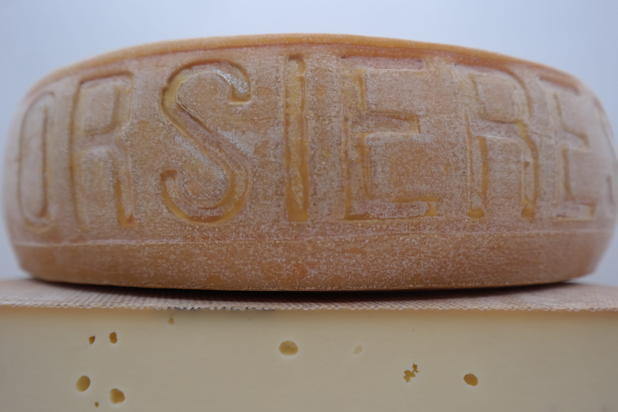 Raclette AOP Orsières 1/2 Meule